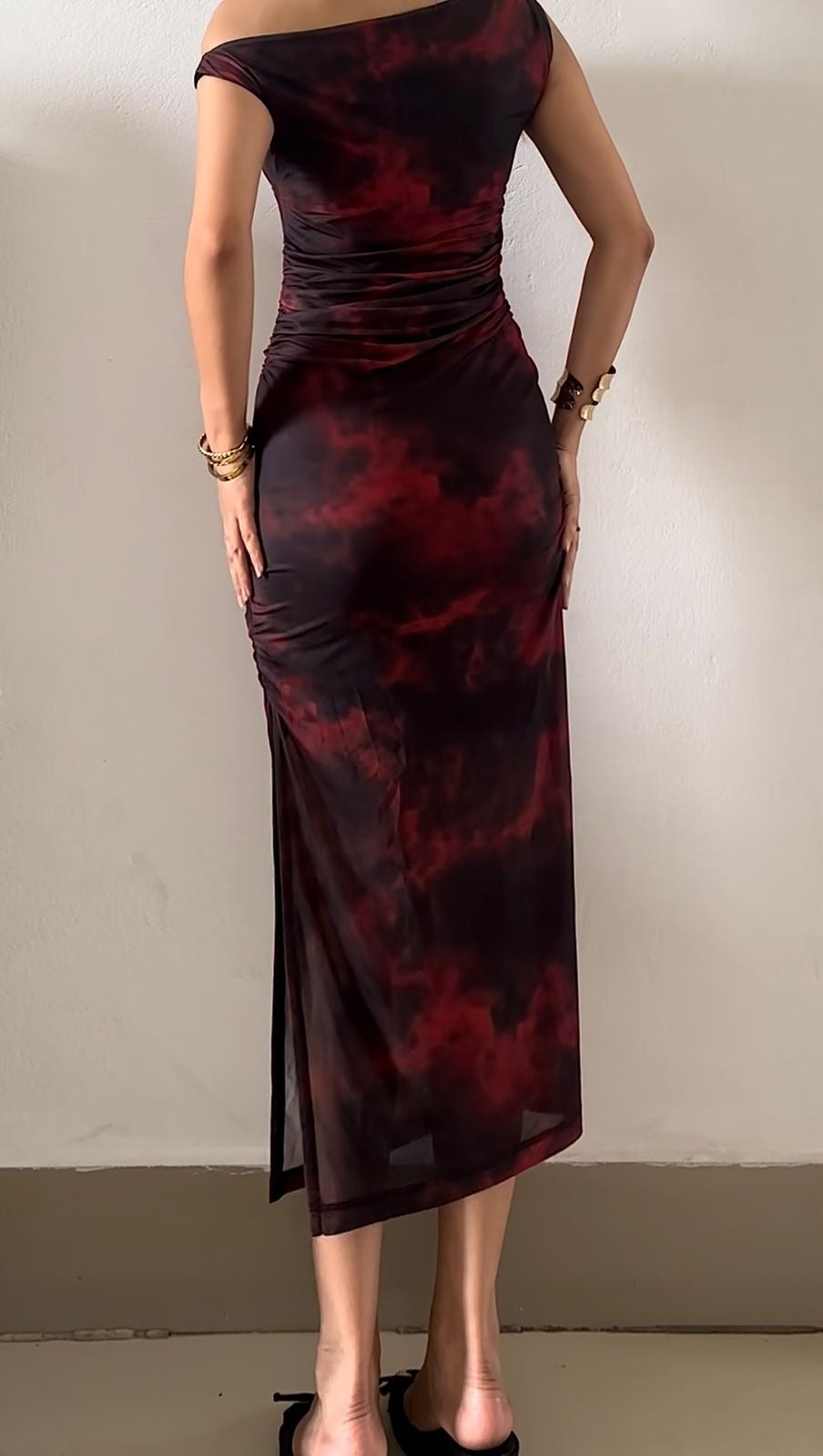 Sera red dress