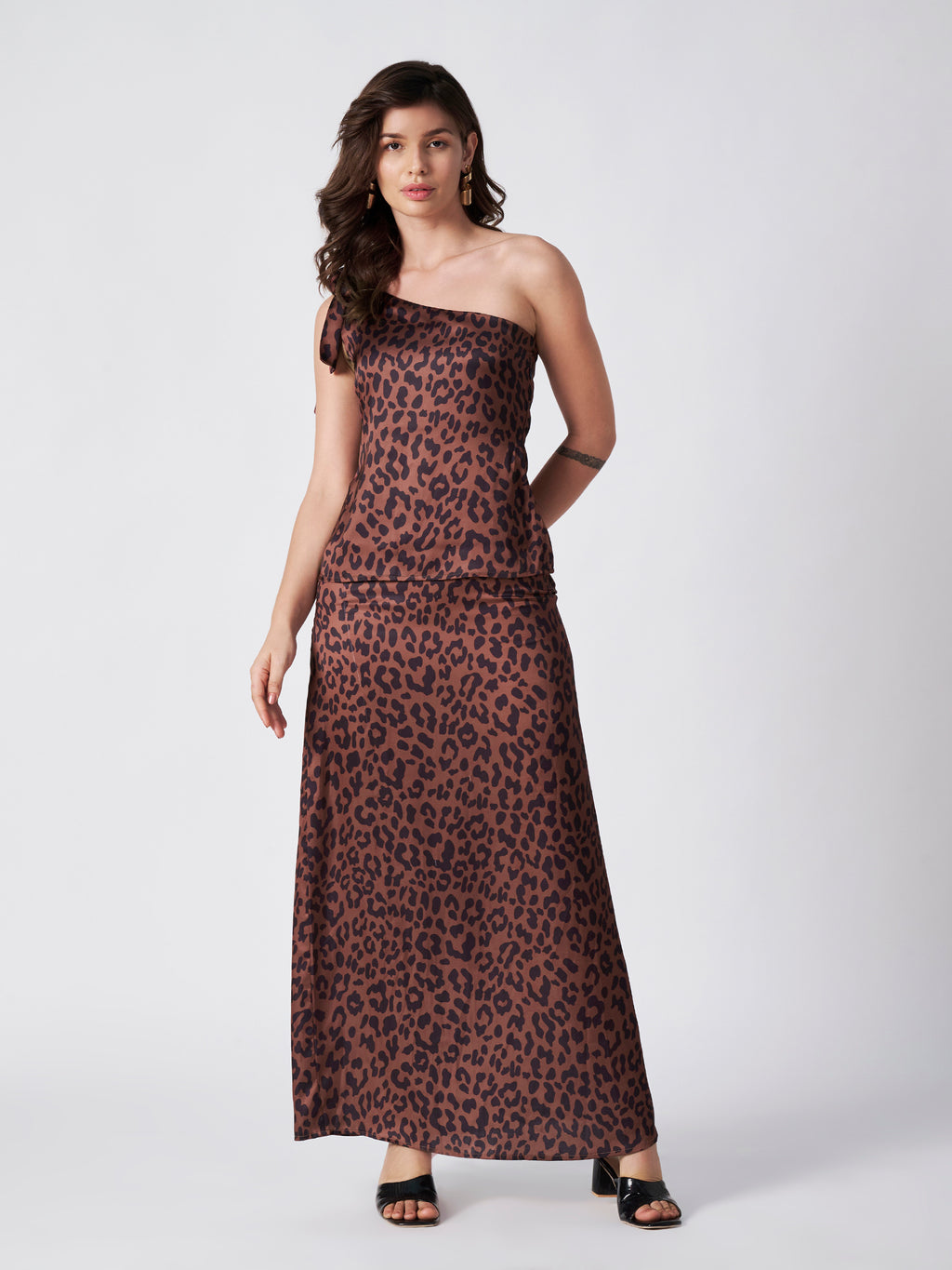 SAVANNAH LUXE SATIN CO-ORD SET