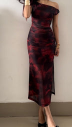 Sera red dress