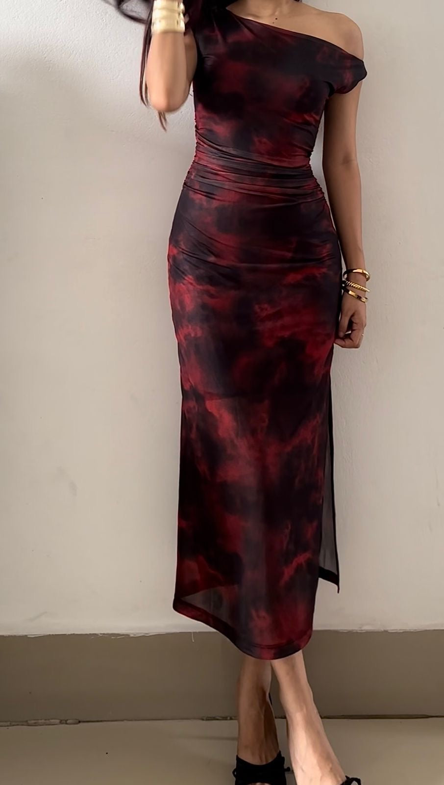 Sera red dress