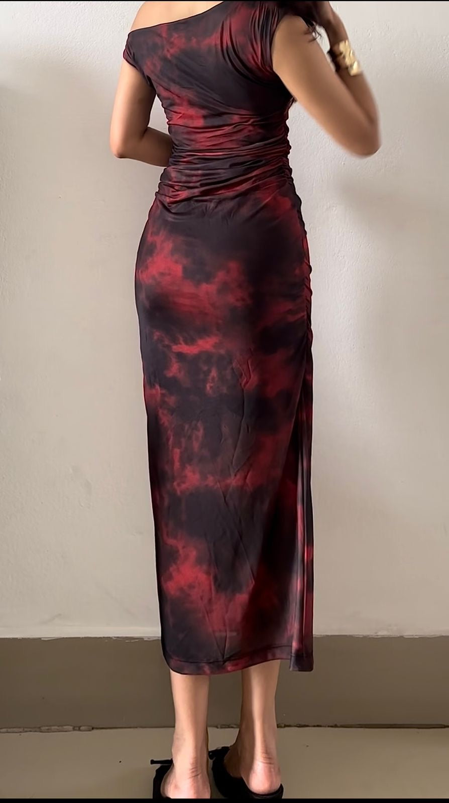 Sera red dress